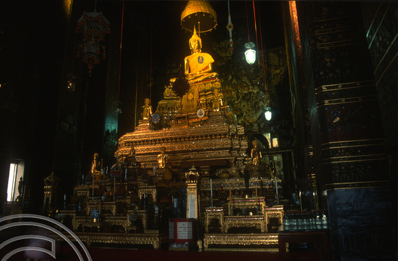 T03385. Buddha at Wat Po. Bangkok. Thailand. 8th April 1992