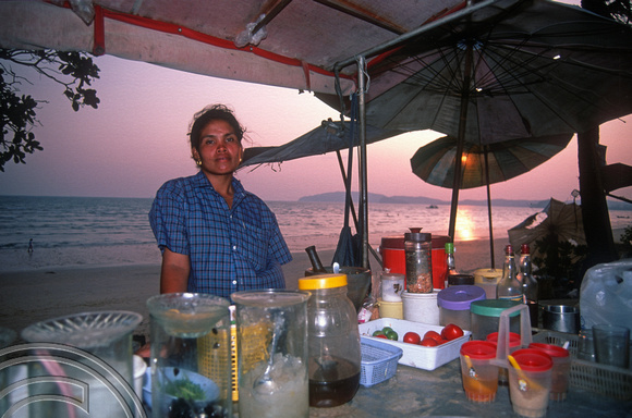 T03424. THawkers stall at sunset. Ao Nang. Thailand. 18th April 1992