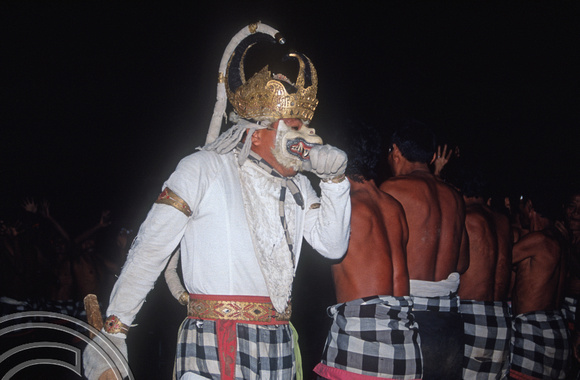 T03984. Dancer dressed as Hanuman. Ubud. Bali. Indonesia. August 1992