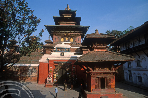 T03352. Buildings in Durbar Square. Kathmandu. Nepal. March 1992