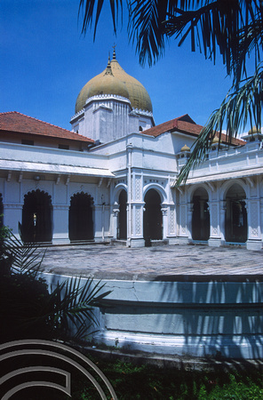 T03487. Kapitan Kling mosque. Georgetown. Penang island. Malaysia. 3rd May 1992