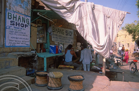 T03026. The Bhang shop. Jaisalmer. Rajasthan. India. November 1991