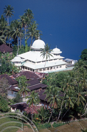 T03891. Mosque by the lake. Maninjau. West Sumatra. Indonesia. 26th June 1992