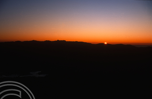 T03182. Sunrise seen from Adam's Peak. Sri Lanka. February 1992.