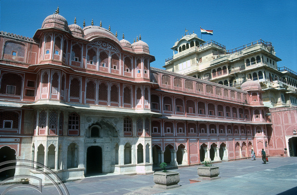 T02950. Inner courtyard. City Palace. Jaipur. Rajasthan. India. 27th October 1991
