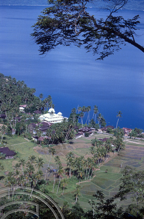 T03892. Mosque by the lake. Maninjau. West Sumatra. Indonesia. 26th June 1992