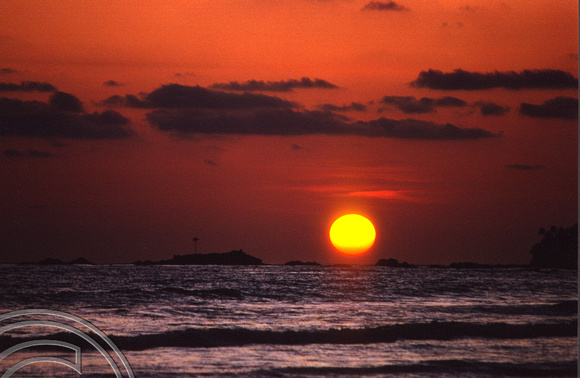 T03215. Sunset. Unawatuna. Sri Lanka. 18th February 1992.