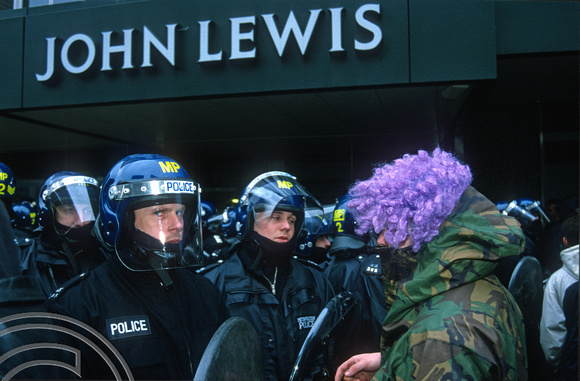 S1469. Riot police in Holles St outside John Lewis. May day protests. 1.5.2001