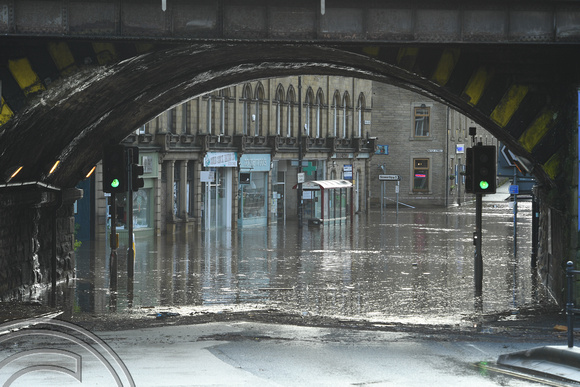 DG339593. Sowerby Bridge floods. 9.2.2020.