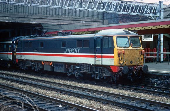 01155. 87003. 17.57 to Manchester Piccadilly. Crewe. 28.05.1990