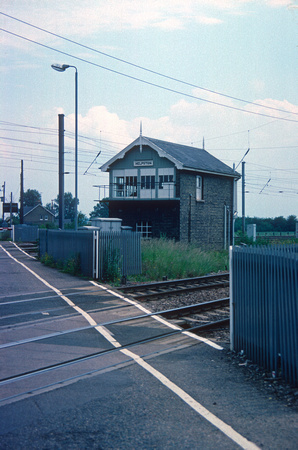 01186. Signalbox. Helpston. 10.06.1990