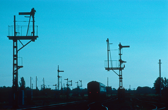01259. Semaphore signals in their last weeks. Ely. 08.07.1990