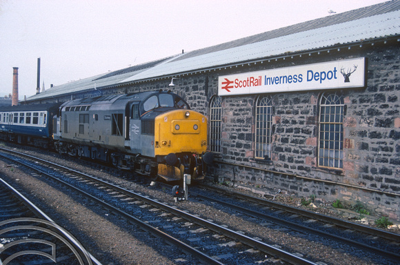 01407. 37262. 09.15 to Elgin. Inverness. 25.07.1990