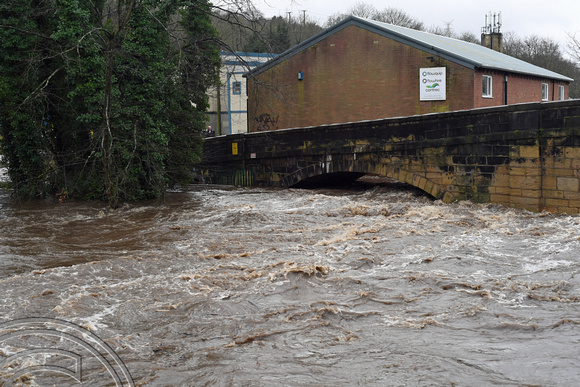 DG339557. Sowerby Bridge floods. 9.2.2020.