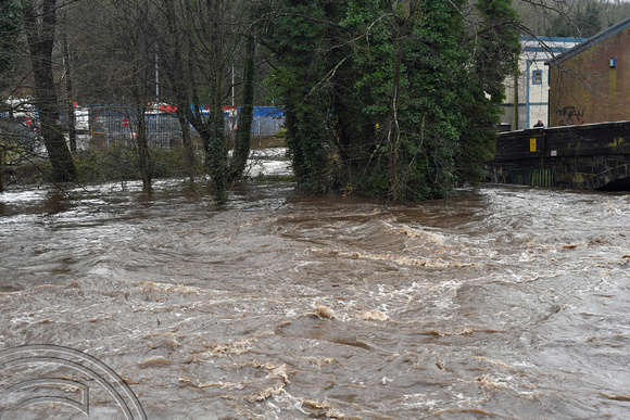 DG339558. Sowerby Bridge floods. 9.2.2020.