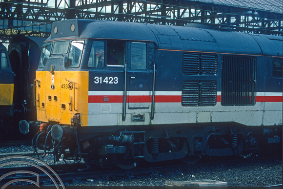 01736. 31423. Has a 2F shedplate on the nose. Crewe. 06.02.1991