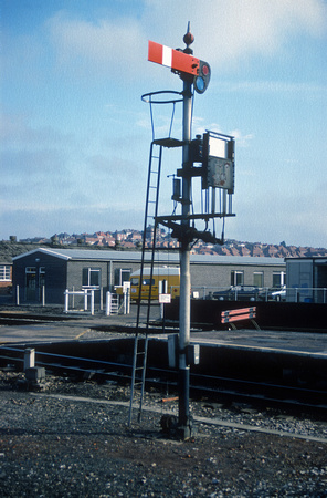 01953. GWR semaphore signals. Worcester Shrub Hill. 15.03.1991