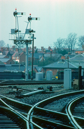 02004.  GWR semaphore signals. Shrewsbury. 17.03.1991