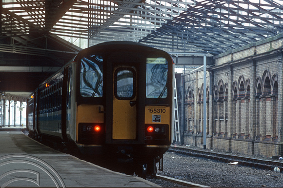 02065. 15310. Liverpool Lime St service. Crewe. 30. 03.1991