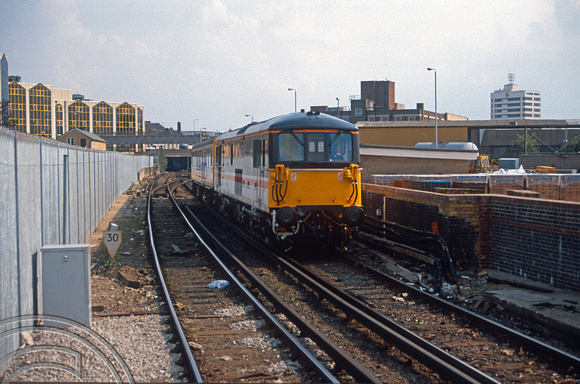 02289. 73209.  TDB975025. Inspection train. Stratford. 25.04.1992