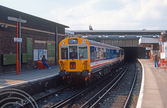 02292. 73209.  TDB975025. Inspection train. Stratford. 25.04.1991