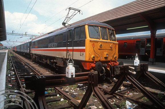 02528. 86254. Working vans to Bletchley. Northampton. 04.06.1991