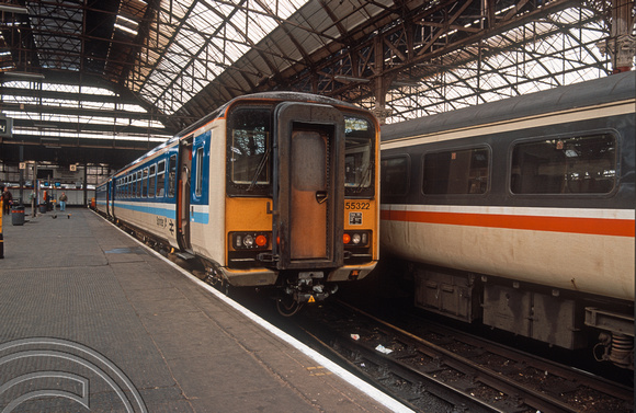 02596. 155322. 12.00 to Cardiff. Manchester Piccadilly. 19.06.1991