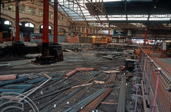 02579. Building the Metrolink stop. Manchester Victoria. 18.06.1991