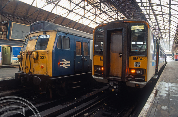 02603. 340032. 12.08 to Hadfield. 155305. 13.00 to Cardiff. Manchester Piccadilly. 19.06.1991