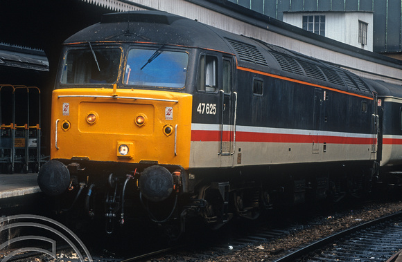 02834. 47625. 15.45 to Manchester Piccadilly. Paddington.  27.07.1991