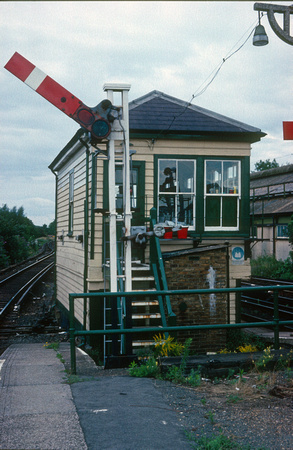 0022. Signalbox. Addiscombe. 02.09.1989.+