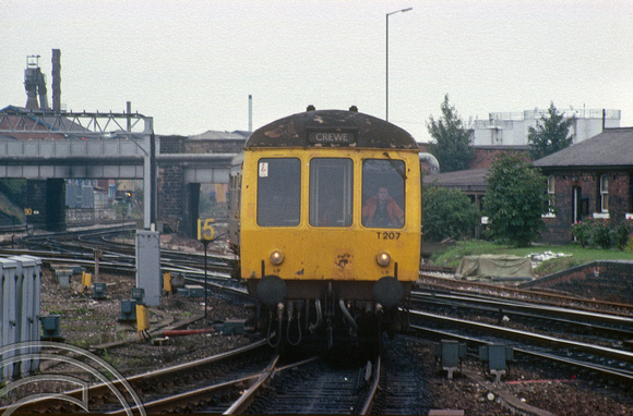 0053. T207. Crewe to Derby service. Derby. 16.09.1989.+
