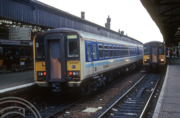 0369. 155320. 155317. 13.35 to Portsmough and 13.29 to Cardiff. Salisbury. 30.12.1989