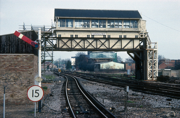 0491. Signalbox. Canterbury West. 24.02.1990
