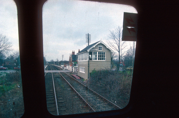 0582. Goxhill signalbox, seen from 53260. Goxhill. 7.3.1990