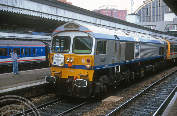 02952. 59005. Greenford Grinder railtour. Paddington. 18.08.1991