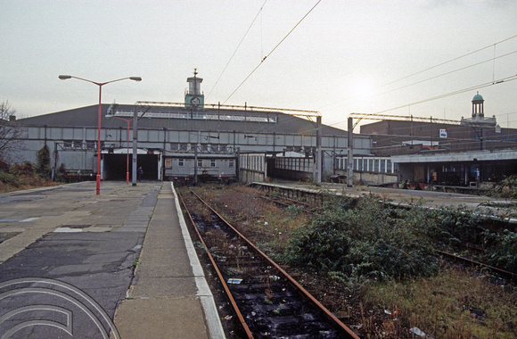 03067. In the last week before closure. Tilbury Riverside. November.1992