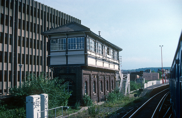03325. Signalbox. Eastbourne. 20.06.1993