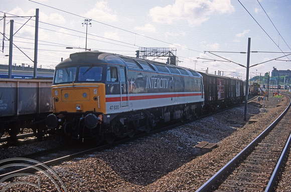 03430. 47820. Track relaying at the station. Hornsey 29.07.1993