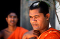T15126. Monks at the Sri Sudarsanaramaya temple. Mirissa. Sri Lanka. 12.01.2002