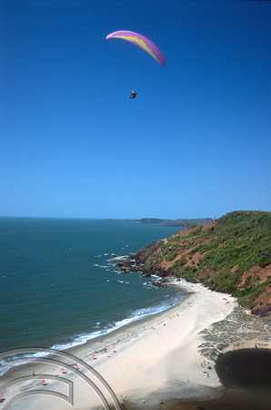 T9547. Paragliding on the little beach. Arambol. Goa India. 06.02.2000