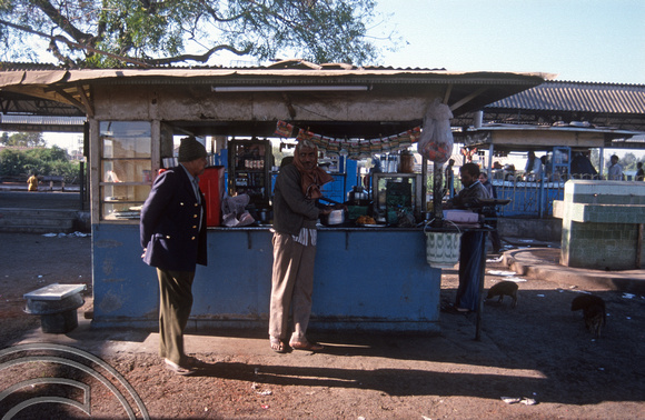 T9659. Station tea stall. Wankaner Junction. Gujarat. India. 13.02.2000