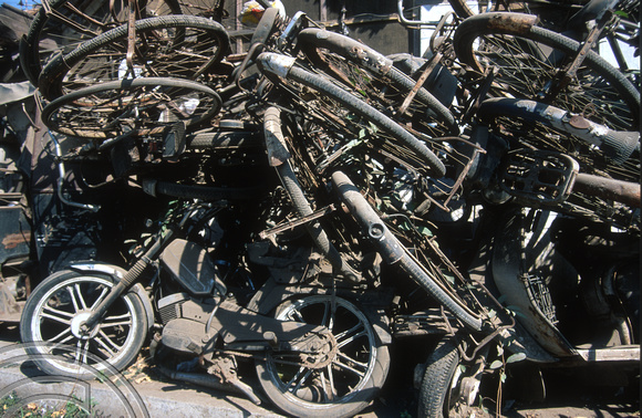 T9663. Bicycles dumped outside a police station. Rajkot. Gujarat. India. 13.02.2000