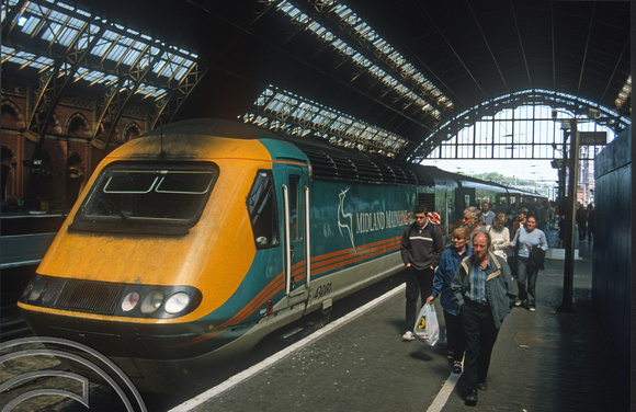 09381. 43081. Arrived from Nottingham. London St Pancras. 23.06.2001