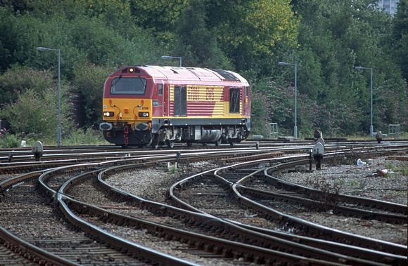 09636. 67001. Light engine from Barton Hill. Bristol Temple Meads. 30.07.2001