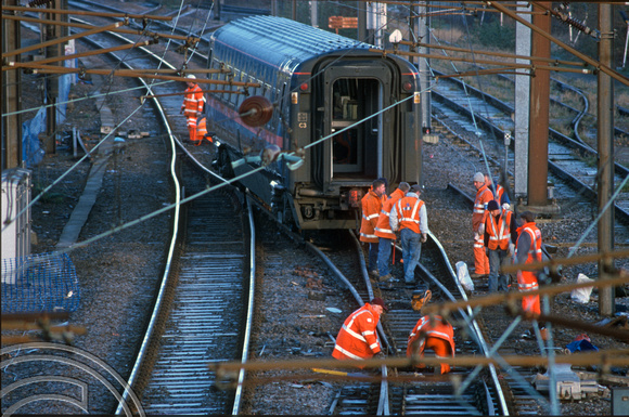 10149. GNER coach derailed. Hornsey. 15.02.2002