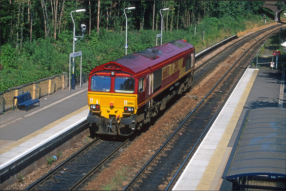 08303. 66102. Crouch Hill. 24.08.2000