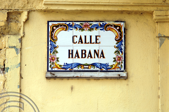 TD01345. Street signs. Old Havana. Cuba. 15.1.06.