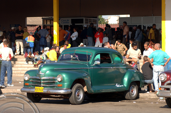 TD00997. Old car. Old Havana. Cuba. 28.12.05.