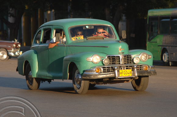 TD01365. Old American car.  Old Havana. Cuba. 15.01.06.